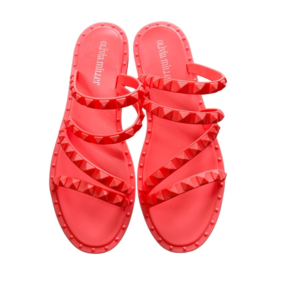 NWT Olivia Miller Coral Studded Strappy Sandals 7